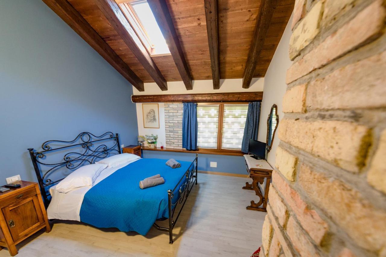 Isola Di Wight Bed & Breakfast San Michele al Tagliamento Exterior photo